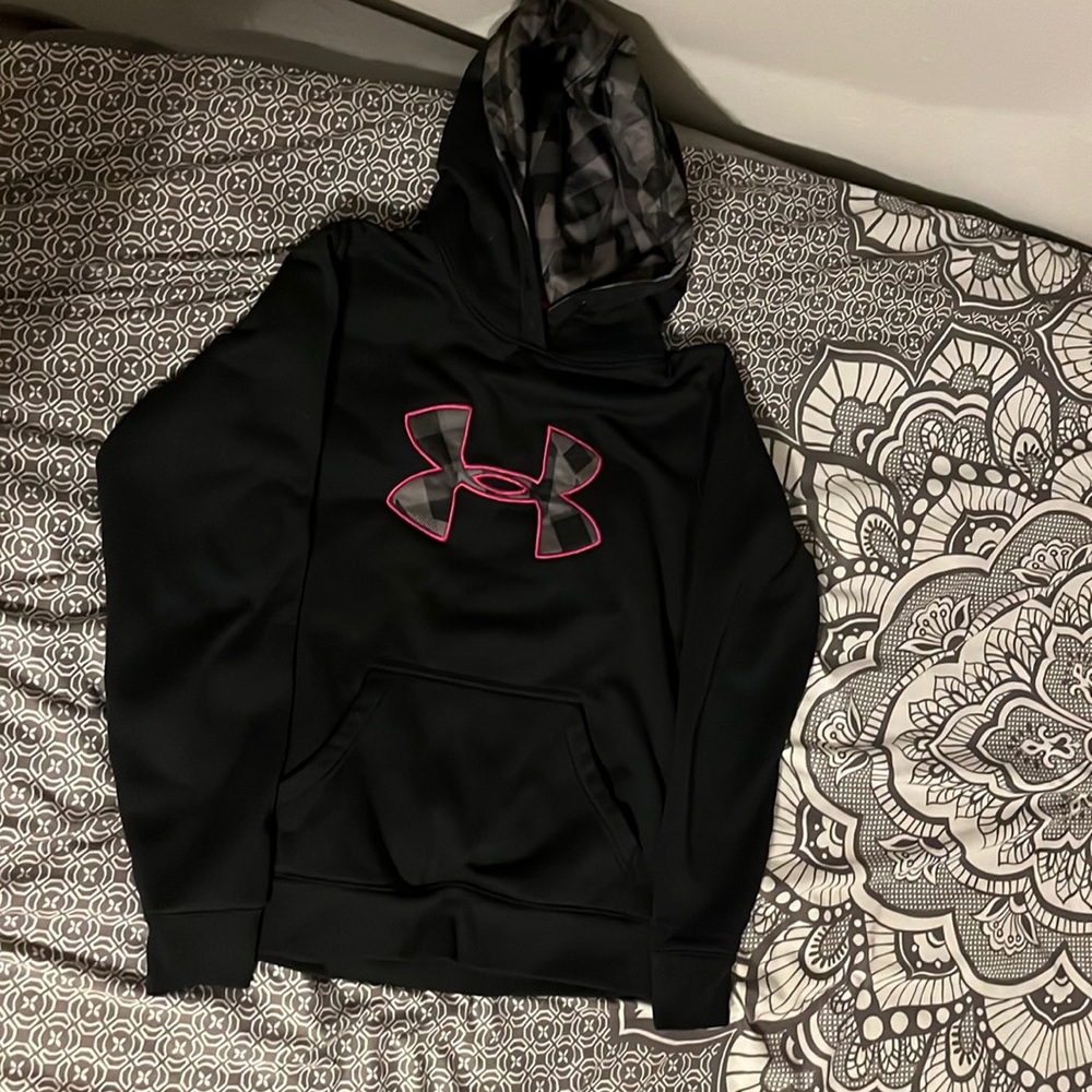 Underarmour hoodie